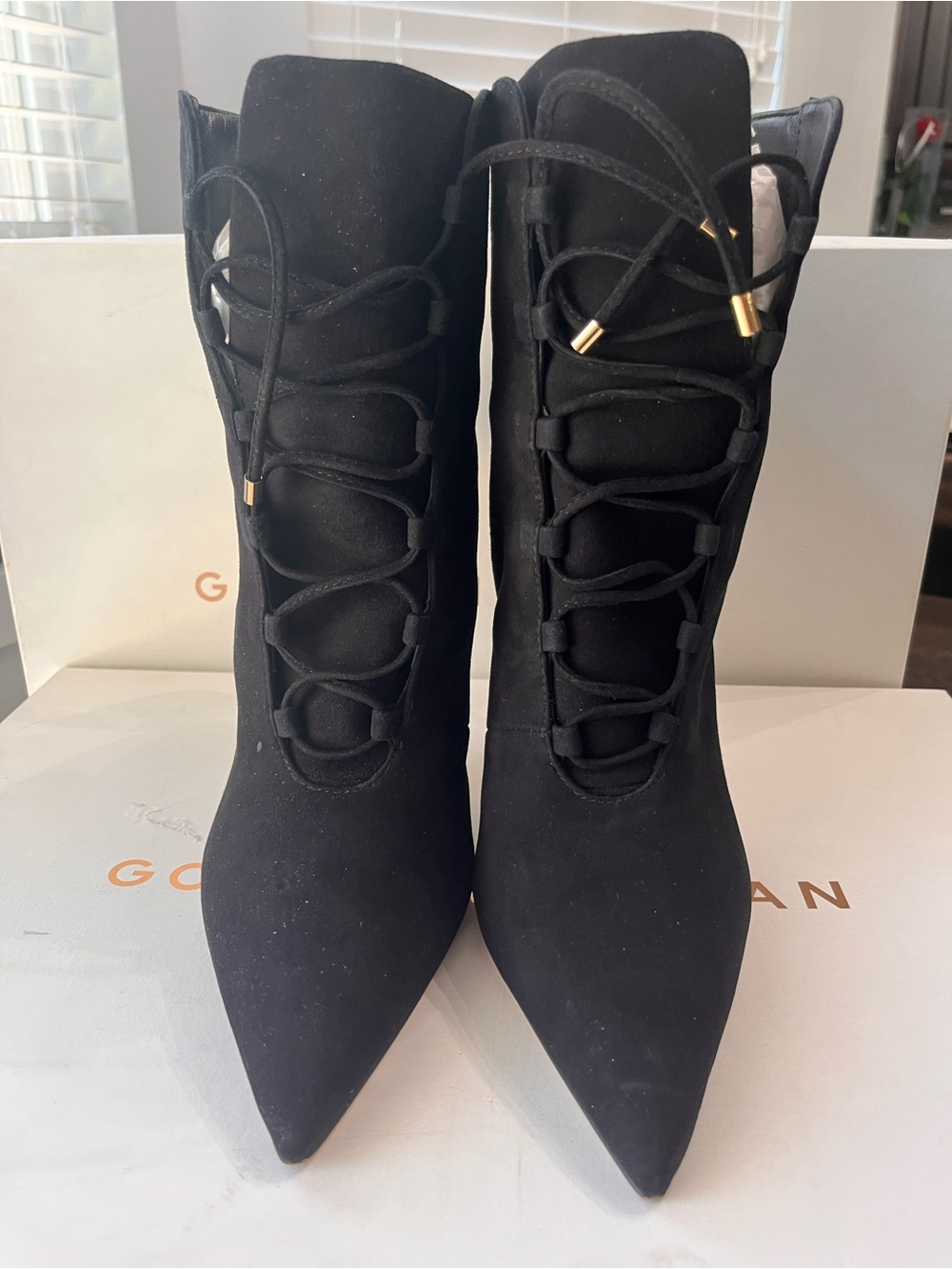 Good American Black Lace-Up Pointed-Toe Women's Boots